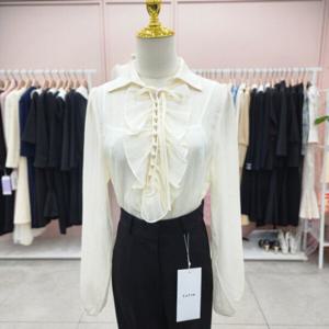 [샤틴]리본끈 프릴 콩단추 이너탑 블라우스S243C271A47_JK