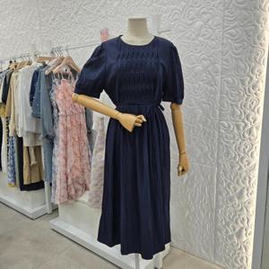 [샤틴]입체 주름 루즈핏 원피스 (S242C660)