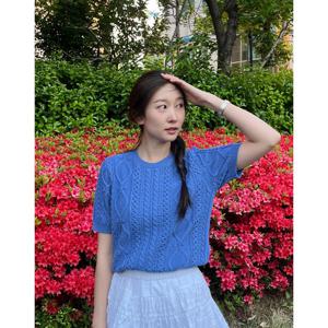 헤지스 여성 25SS 시즌오프크로쉐 면혼방 반팔 풀오버 블루 HSSW5B311B2