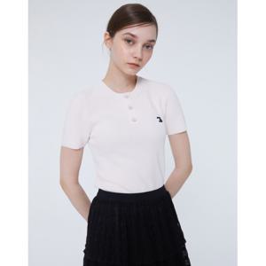 질스튜어트 뉴욕 여성 24SS 핑크 버튼 로고 자수 반팔 니트 JSSW4B380P1