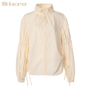 [시에로]볼륨 소매 밴딩 디테일 하이넥 셔츠 SG4SHF032