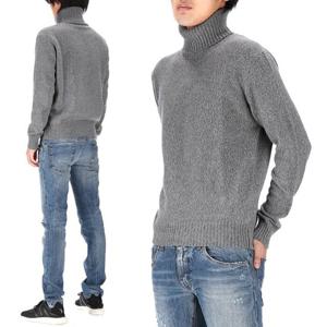 [아미] 하트 로고 HKS427 005 055 캐시미어 목폴라 니트 스웨터