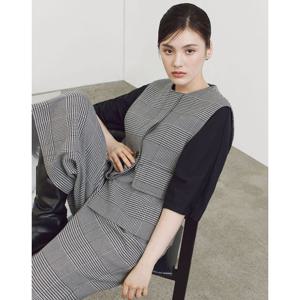 닥스 여성 24FW 역시즌특가블랙 하운드투스 체크 울혼방 라운드넥 베스트 DLJA4C703BK
