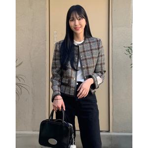 헤지스 여성 24FW 역시즌특가라운드넥 자켓 브라운 HSJA4D770W2