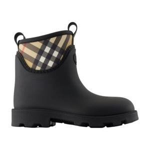 버버리 부츠 8111712 A1189 black