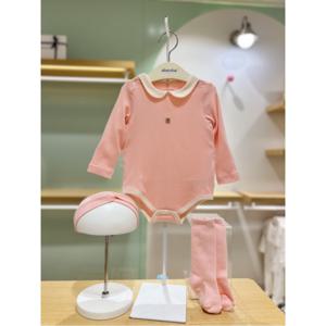 압소바HM (출산선물)데이지바디슈트(헤어밴드양말)(25년FW상품) (A2510616)