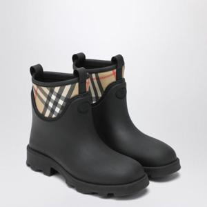 버버리 부츠 8111695168371 A1189 BLACK