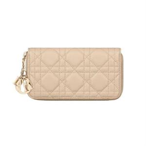디올 Lady Dior 미디엄 지퍼 지갑 파우더 베이지 S6024ONMJM51U