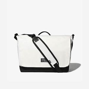 휠라크로스백 TQJ FK3BCG1003X-CRM 데일리 스퀘어 메신저백