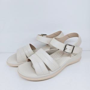 [엘칸토]천연 양가죽 여성 컴포트 샌들(4CM) LCWW36U426-39_KG