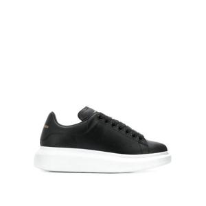 알렉산더 맥퀸 오버솔 스니커즈 553770WHGP01000 Black