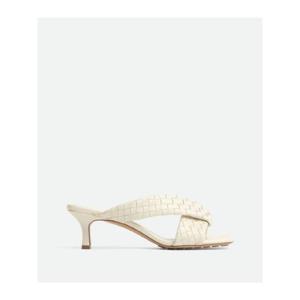 BOTTEGA VENETA 보테가 베네타 아이보리 샌들힐 2179162