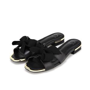 바바라 소가죽 나비 리본장식 여성 플랫 샌들 2cm_BBH365