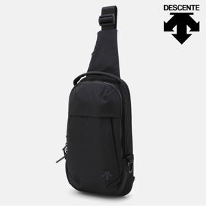 [데상트]데상트 로고 슬링백 SP323DBG71BLK0 가방