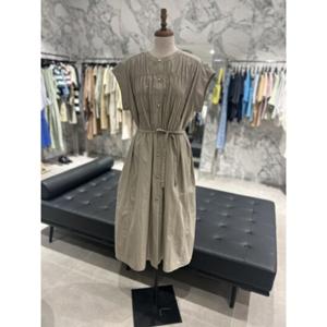 보브 VOV 셔링 디테일 오픈업 원피스 (7155337003)
