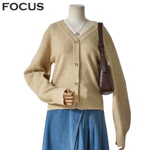 [포커스]리본단추 브이넥 가디건_FS4A7KC0101