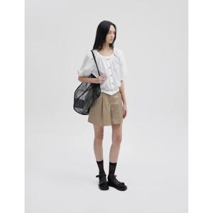 [쥬크]넥셔링 오프숄 버튼 블라우스(Z252MSC032)
