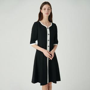 [SATIN] 앞 배색 A라인 원피스 S242N602
