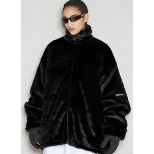 25 FW 발렌시아가 여성  퍼 집업 재킷 bal0255101blk