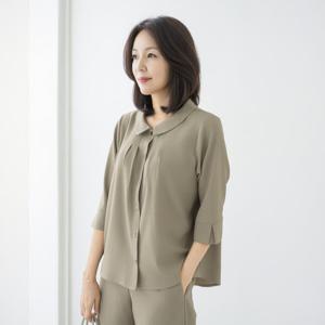 엄마옷 마담4060 자벨핀턱무지블라우스여성 여름블라우스 -ZBL2507086-
