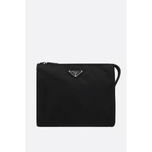 PRADA 로고 디테일이 들어간 리나일론 파우치 2NE7892DMHF0002