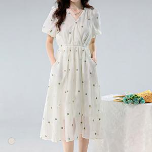[클라셰]클라셰 자수플라워퍼프원피스_B5M1322