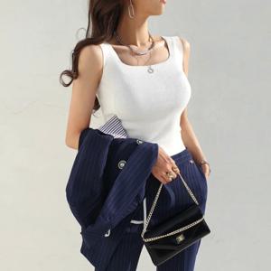 [금찌]금찌 헤븐 스퀘어 나시 티 ST4947T