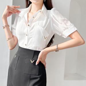 [금찌]금찌 퓨어 브이 블라우스  ST6716B