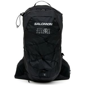 25 FW MM6 마르지엘라 x 살로몬 XT 15 로고 프린팅 백팩 블랙 SB6WA0003 P5782 H99