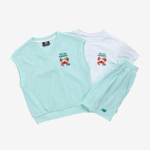 뉴발란스키즈트레이닝세트 NQJ NK9YF2901U-84 Diving into the ocean 와플 베스트 3psc 반팔 셋업