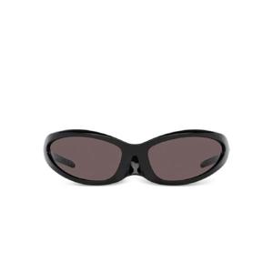 발렌시아가 스킨 XXL 캣아이 프레임 선글라스  BB0252S