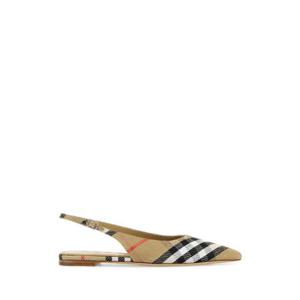 BURBERRY 자수 패브릭 발레리나 8106155 B9368