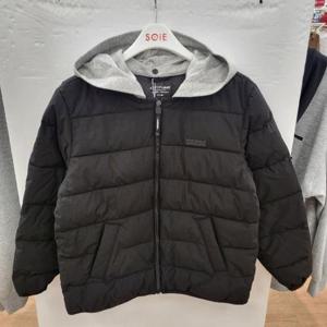 소이 HC22 라운드넥 초경량 점퍼 25W0101