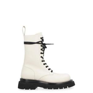 BOTTEGA VENETA 러그 레이스업 부츠 736573