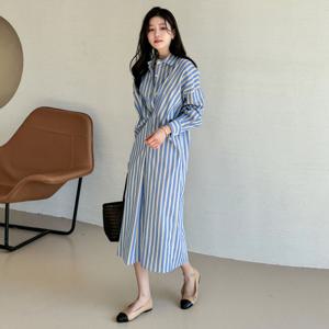 [모리스커밍홈]스트라이프 롱 셔츠 원피스_M2503OP011A