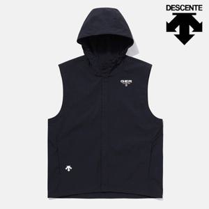 [데상트] GER 팀 우븐 후드 베스트 집업 SP121IVE31BLK0 집업