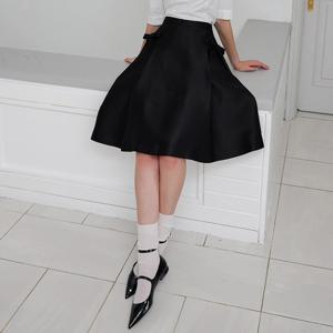 [SATIN] 리본 포인트 A라인 스커트 S254T351