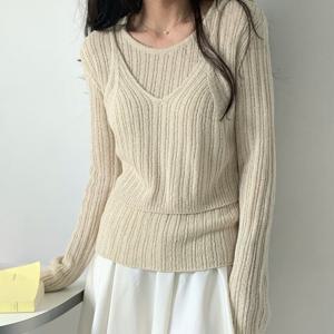 샵앤) 국산 여성 라운드넥 뷔스티에 레이어드 긴팔 니트 티셔츠 21DS-WKN-4298-블랙