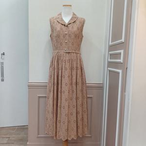[BCBG]O 유니스 자수OP  B5B5O645  72