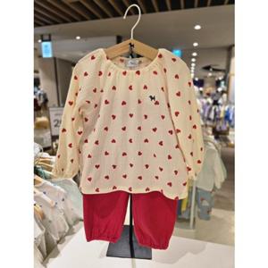 [블루독베이비] 25 FW(IV)하트 COZY 상하세트(45A7067218)백일 돌 유아 조카 선물 실내 등원 (45A7067218)