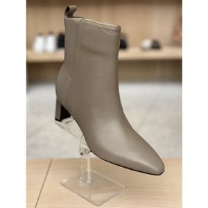 R 락포트 RW0290 토탈모션 멜라 여성 포인트 토 앵클 부츠(5.5CM)