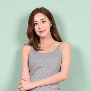 캡내장형 심플 디자인 사계절 면스판 끈런닝