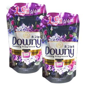 섬유유연제 다우니 생화향기 미스티크 1.35L 리필 2개  HWDDDE9D