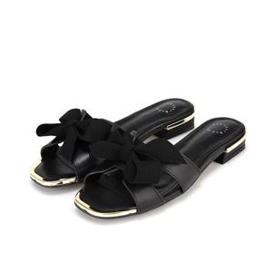 [BEST 상품]바바라 소가죽 나비 리본장식 여성 플랫 샌들 2cm_BBH365