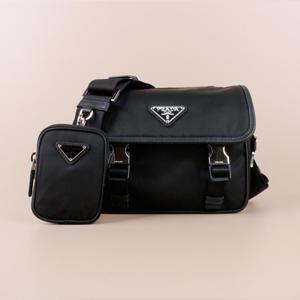 프라다 리나일론 삼각로고 남성 메신저백 블랙 2VD034 2DMH F0002 [여주아울렛]
