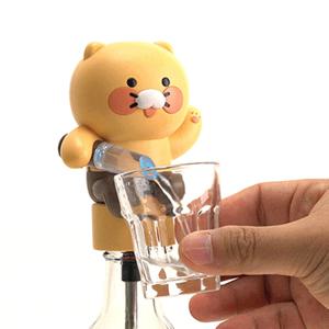 춘식이 에어레이팅 디스펜서 소주 혼술 메이트 굿즈 자동 술 따르는 기계