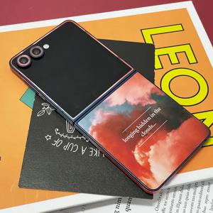 갤럭시 Z플립7 휴대폰스킨 디자인 보호필름 후면 측면 카메라 커스텀