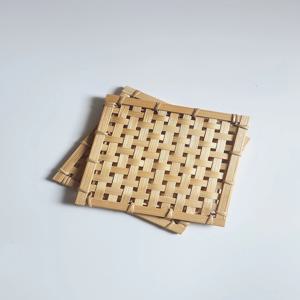 테두리 수놓은 티코스터  / 대나무 컵받침 티매트 찻잔 받침 인테리어 소품