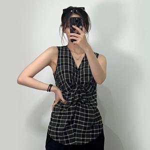 블랙 체크 패턴 언발 꼬임 민소매 나시 블라우스 썸머 여름 휴가 데일리 바캉스 T121