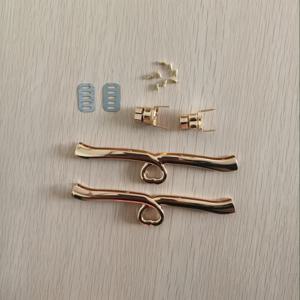 TEMU 2pcs 골든 스�파이럴 버클과 하트 모양 버클 링, 수하물 하드웨어 액세서리, 하트 모양 긴 스트립 잠금, 니트 가방 잠금, 철 잠금, 잠금 - 손수작은 가방과 액세서리에 완벽한 선택